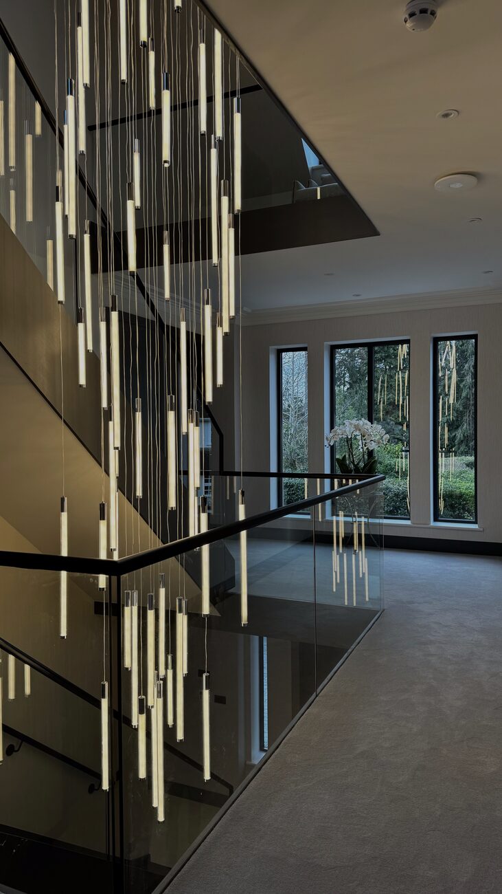 Crystal cascade